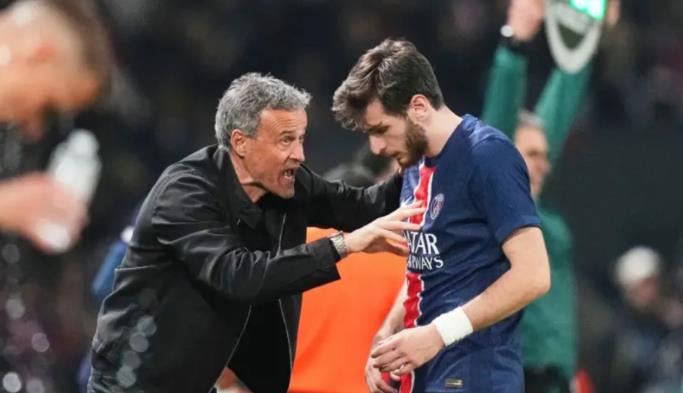 PSG: Từ Dải Ngân Hà Đến Chiến Thắng Huyền Thoại - Hành Trình Khẳng Định của Nasser Al-Khelaifi
